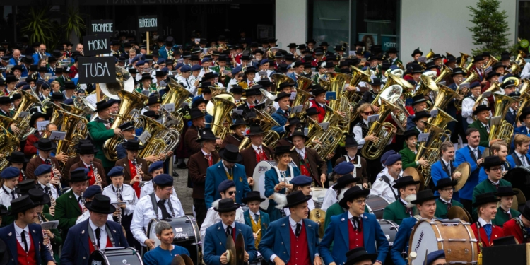 Beim Gesamtchor anlässlich des 18. Landesmusikfests spielen 3.000 Musikanten gemeinsam. Foto: Bürgermusik Götzis